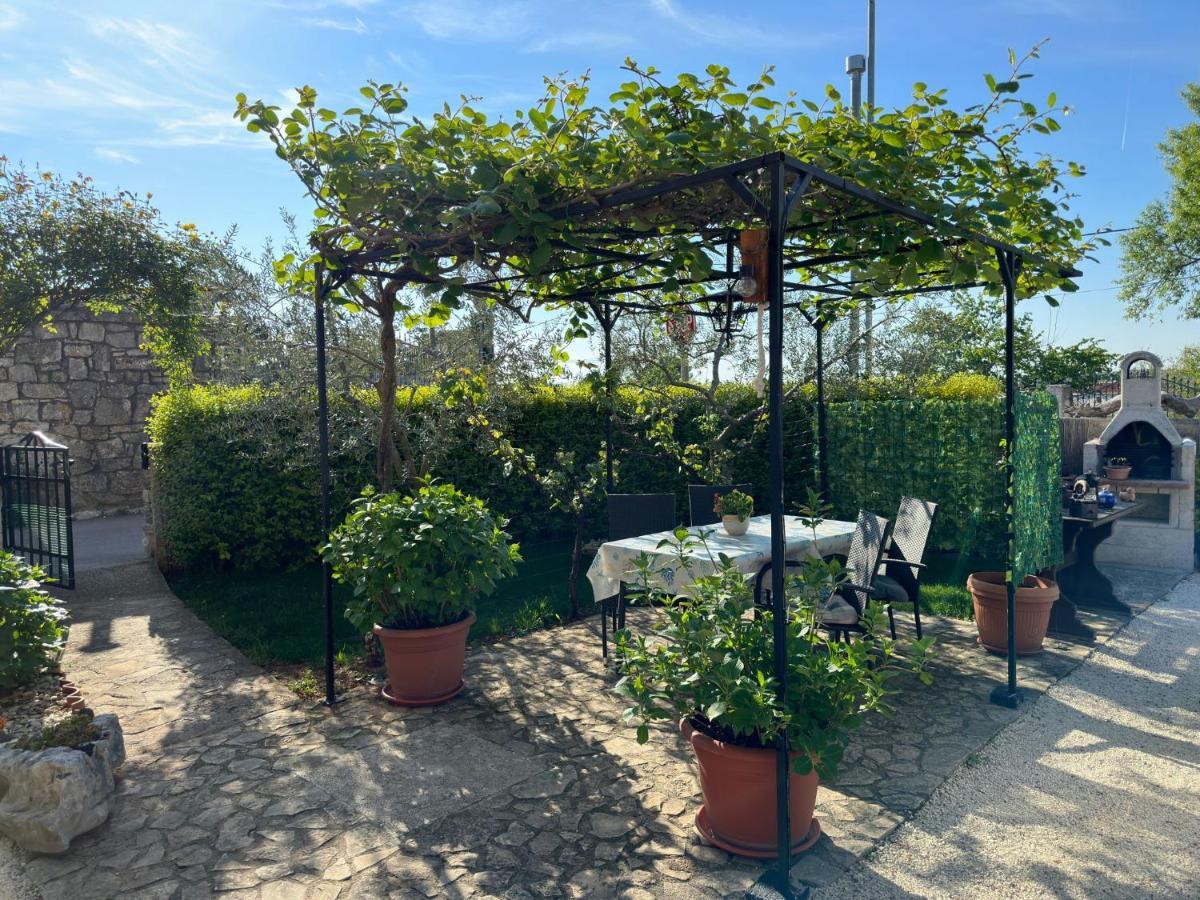 מלון באלה Casa Borgo מראה חיצוני תמונה
