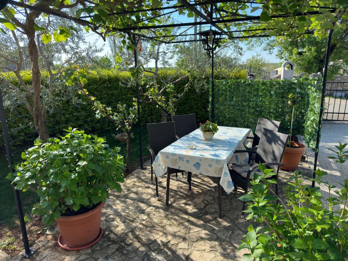 מלון באלה Casa Borgo מראה חיצוני תמונה